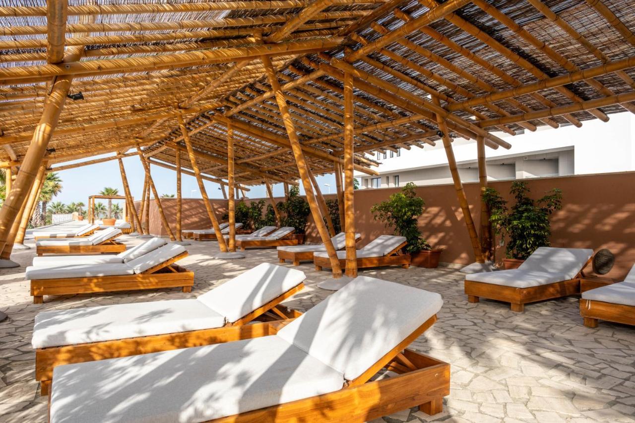 Hotel Zahara Beach&Spa - Adults Recommended Zahara de los Atunes Exterior foto The beach at the hotel