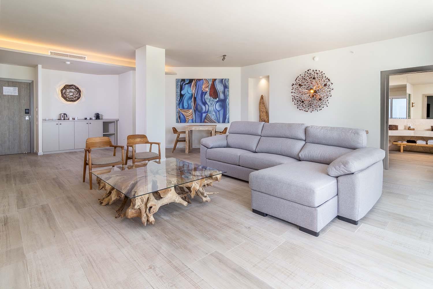 Hotel Zahara Beach&Spa - Adults Recommended Zahara de los Atunes Zimmer foto Interior of a suite at the hotel